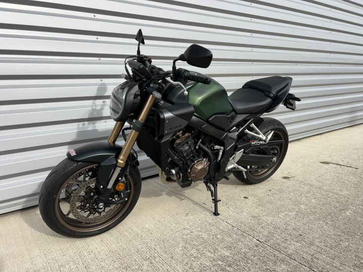 HONDA CB650R E-CLUTCH - TOULOUSE