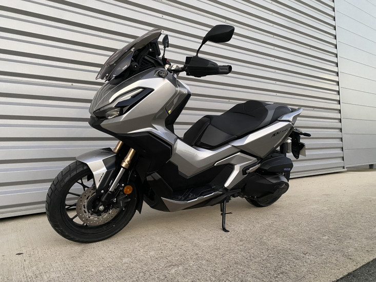 HONDA ADV 350 - TOULOUSE