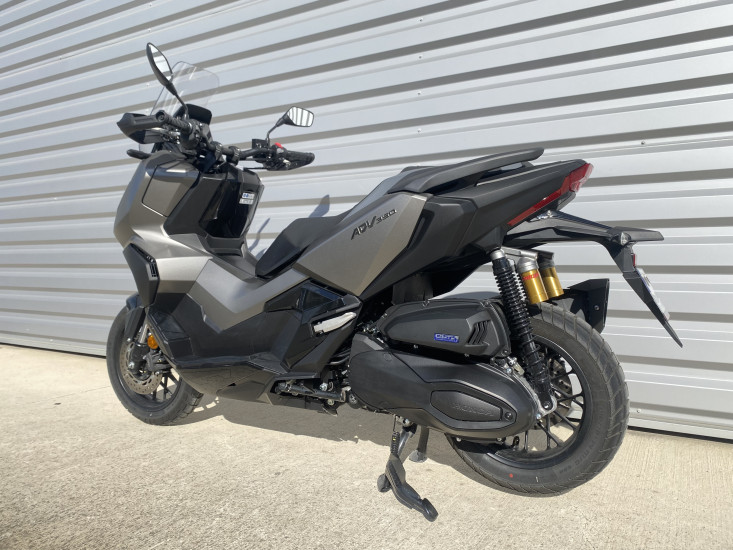 HONDA ADV 350 - TOULOUSE